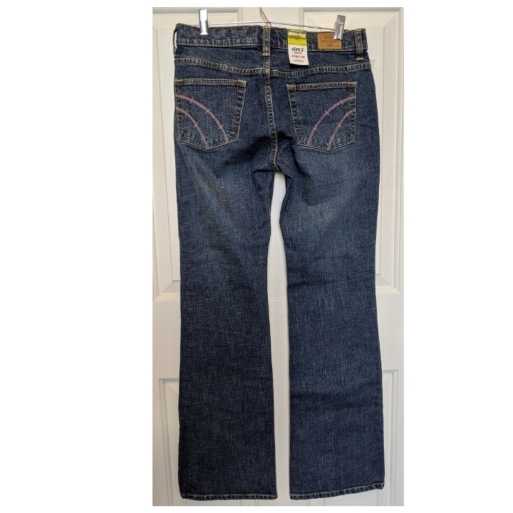 Old Navy low waist boot cut size 2 denim jeans